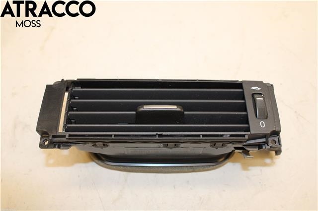 Dashbord friskluftdyse til Volvo XC70, 2008-2013 (Type II, Fase 1)  (30755179)