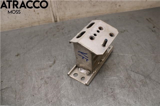 Diverse deler til Lexus CT, 2010-2020  (5701476010)