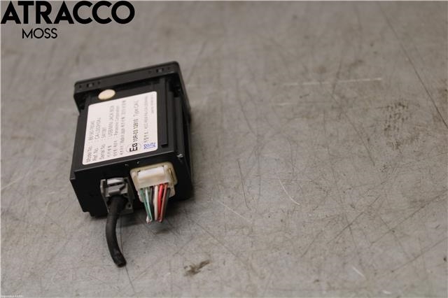 Diverse deler til Lexus CT 2010-2020  (8619076040|)
