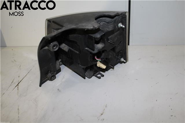 Baklykt venstre til Mitsubishi Outlander 2007-2010 (Type II, Fase 1)  (8330A379|)