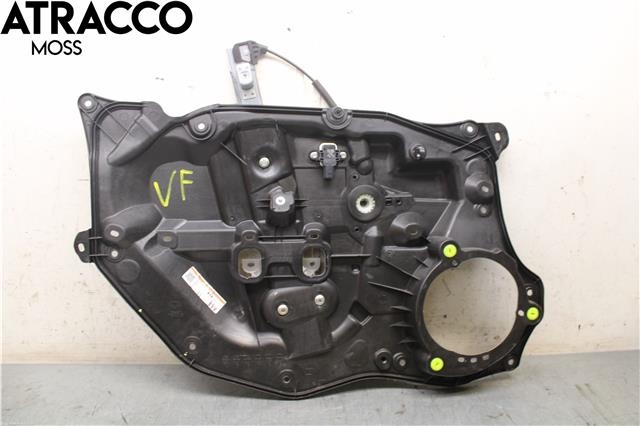 Ruteheis til Mazda CX-3, 2015-2022  (D10E59590)