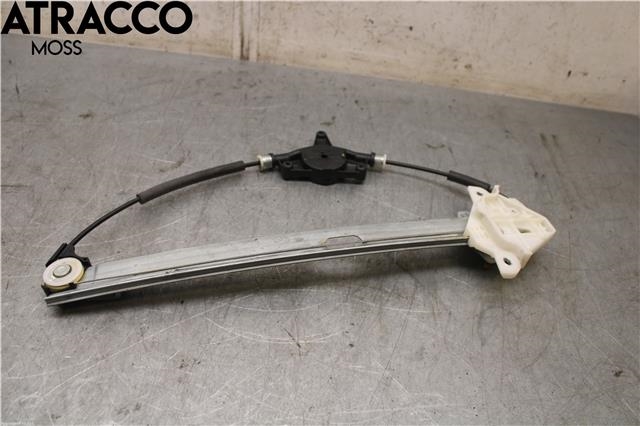 Ruteheis til Mazda CX-3 2015-2022  (D10E58590|)