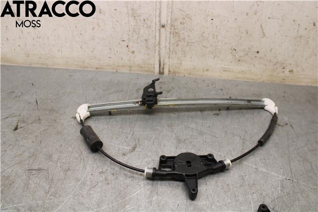 Ruteheis til Mazda CX-3 2015-2022  (D10E72590|)