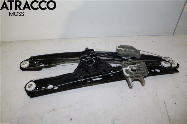 Ruteheis til Volvo XC40 2018-2024  (30747091|)