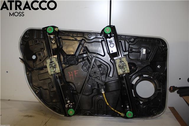 Ruteheis til Volvo V40 2012-2019  (31276216|)