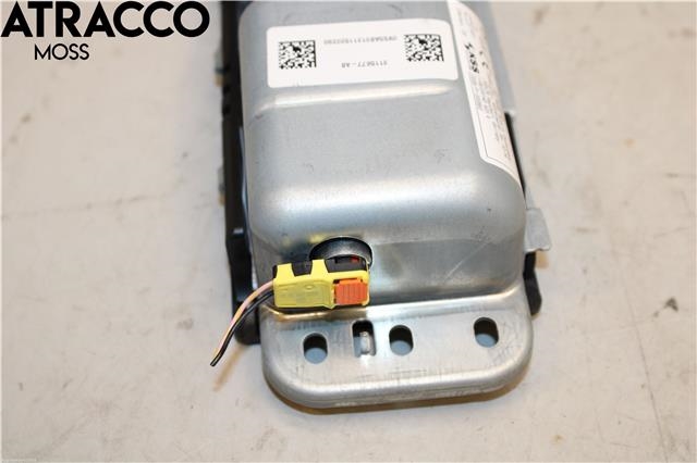 Airbag kne til Mercedes EQB 2022-->>  (A2476803804|)