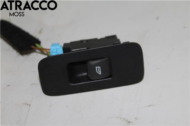 Bryter ruteheis til Volvo V40, 2012-2019  (31394840)
