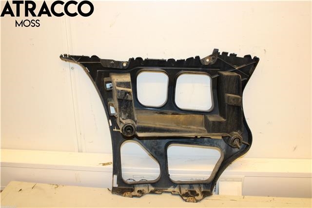 Diverse deler til BMW 3-Serie 2005-2011 (E90/E91/E92/E93) (E90/E91/E92/E93) (07147169847|)