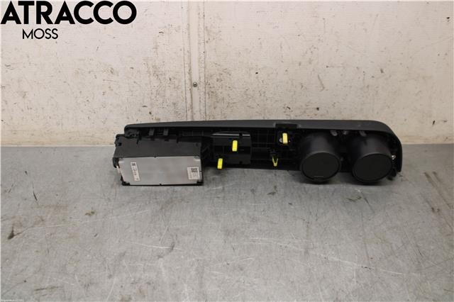 Dashbord koppholder til Lexus IS 2013-2020 (Type III) (XE30) (XE30) (5883353050C0|)