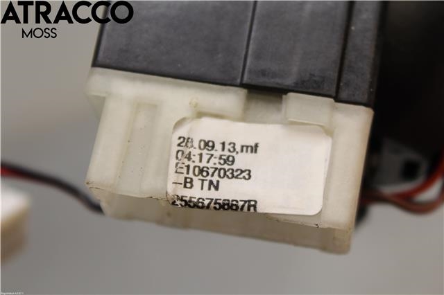 Bryter blink til Renault Captur 2013-2020 (Type I)  (255405718R|)