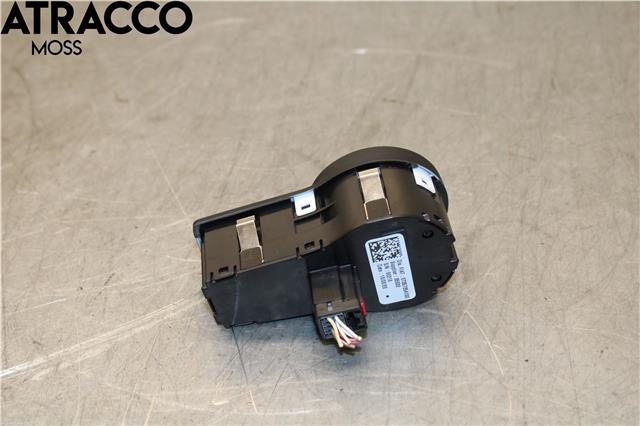 Bryter lys til Jeep Compass 2017-2020 (Type II, Fase 1)  (735725410|)