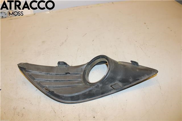 Grill høyre til Ford Focus 2008-2010 (Type II, Fase 2)  (1671268|)