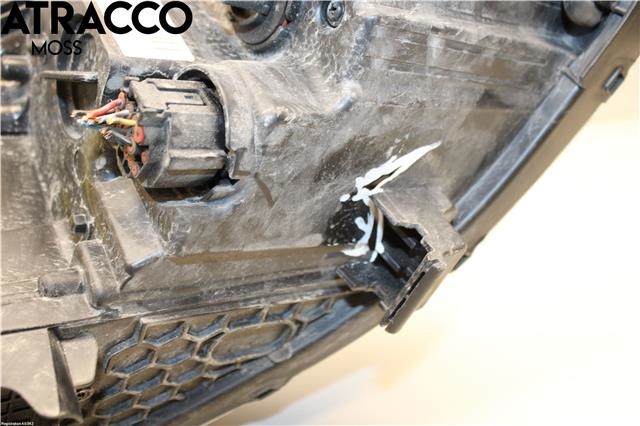 Frontlykt høyre halogen til Kia Sportage 2016-2021 (Type IV)  (92102F1100|)