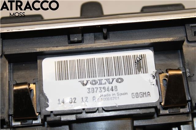 Bryter lys til Volvo V70 2014-2016 (Type III, Fase 2)  (31443839|)