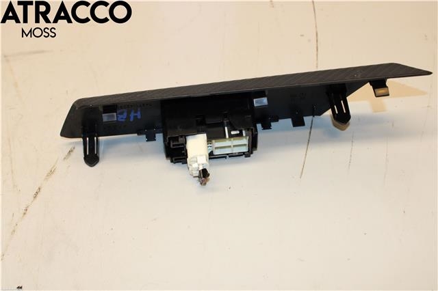 Bryter ruteheis til Toyota RAV4 2013-2015 (Type IV, Fase 1)  (848100D030|)