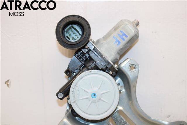 Ruteheis til Toyota RAV4 2013-2015 (Type IV, Fase 1)  (6980130280|)
