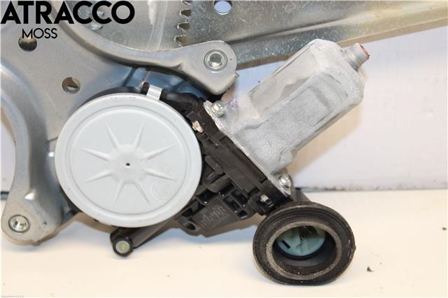 Ruteheis til Toyota RAV4 2013-2015 (Type IV, Fase 1)  (6980342050|)