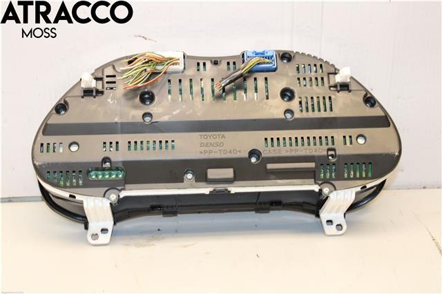 Instrumentpanel til Toyota Avensis, 2003-2008 (Type II)  (8380005A50)