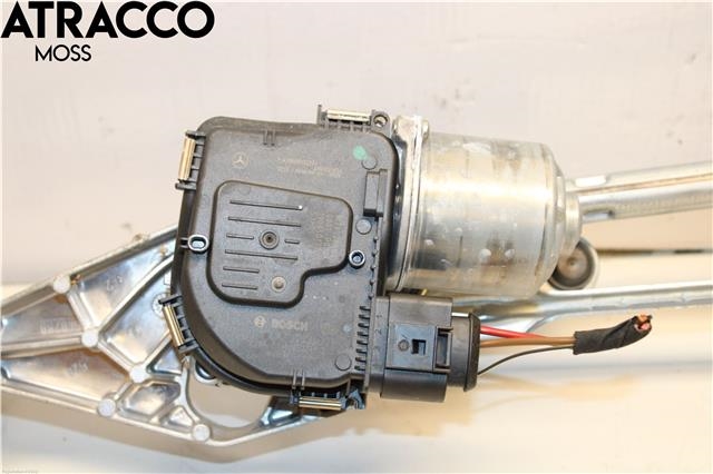 Viskermotor frontrute til Mercedes E-Klasse 2016-2023 (W213) (W213) (A2138205104|)