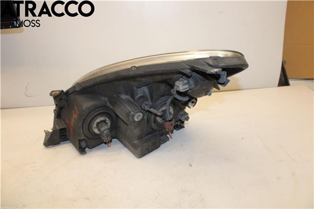 Frontlykt høyre halogen til Toyota Verso 2004-2009 (Type II)  (811300F010|)