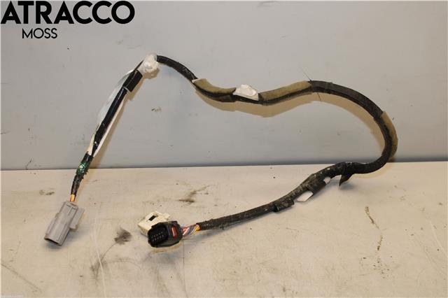Diverse deler til Toyota RAV4 2006-2009 (Type III, Fase 1) (8974642020|)