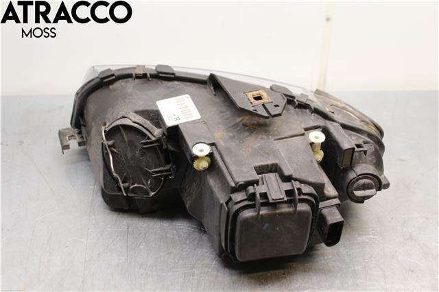 Frontlykt høyre halogen til Audi A3 2003-2008 (Type II, Fase 1)  (8P0941004K|)