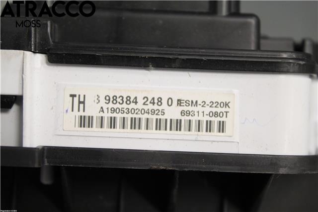 Instrumentpanel til Isuzu D-Max 2017-2020 (Type II, Fase 2) (8983706120|)