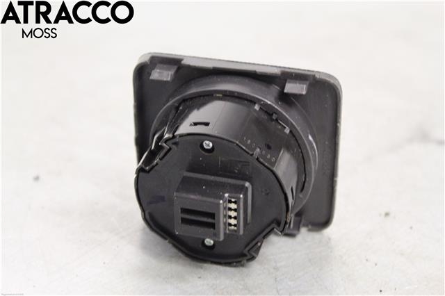 Bryter diverse til Isuzu D-Max 2017-2020 (Type II, Fase 2)  (8982965840|)