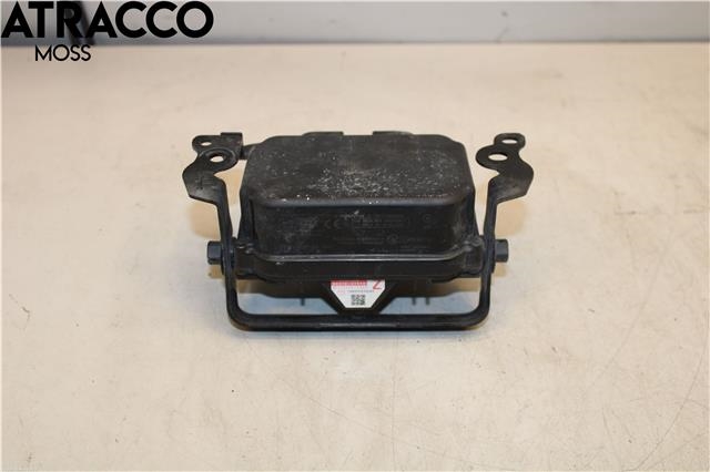 Sensor radar til Toyota RAV4, 2016-2019 (Type IV, Fase 2)  (8821047090)