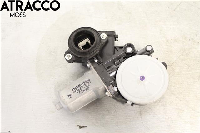 Ruteheis til Toyota RAV4 2006-2009 (Type III, Fase 1)  (8572042090|)