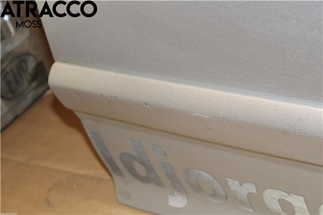 Dør høyre foran til Isuzu D-Max 2007-2012 (Type I)  (8980432430|)