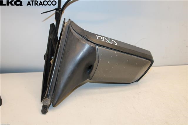 Diverse deler til Mercedes 280-560 1981-1991 (W126) (W126) (A1268101793|)