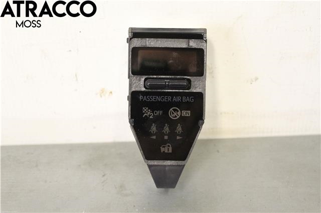 Instrument klokke til Toyota Auris, 2015-2019 (Type II, Fase 2)  (8391002200)