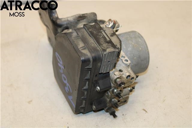 ABS sentral til Toyota RAV4 2013-2015 (Type IV, Fase 1)  (4405042672|)