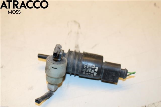 Spylerpumpe foran til VW Passat, 2015-2019 (Fase 1) (B8) (B8) (1K6955651)
