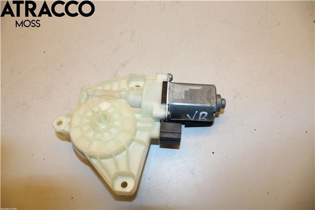 Ruteheis til VW Passat 2015-2019 (Fase 1) (B8) (B8) (5Q4959802D|)