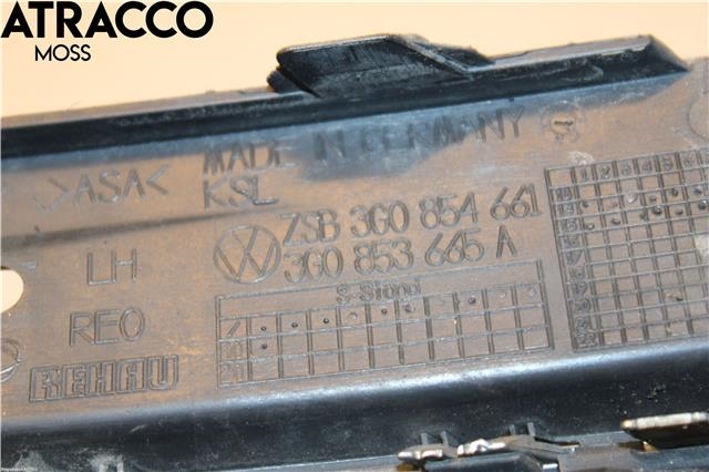 Grill venstre til VW Passat 2015-2019 (Fase 1) (B8) (B8) (3G0854661|)