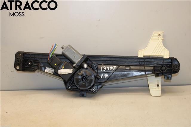 Ruteheis til Peugeot 3008, 2016-->> (Type II)  (9830389080)