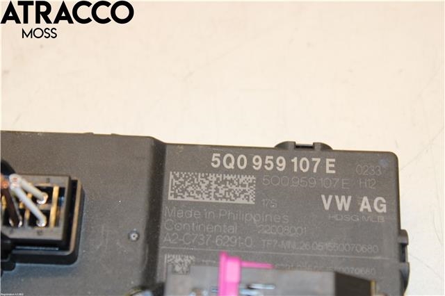 Styreenhet elektrisk bakluke til VW Passat 2015-2019 (Fase 1) (B8) (B8) (5Q0959107P|)