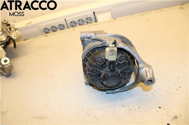 Motorfeste til Audi A5 2016-->> (Type II)  (4M0199372FC|)
