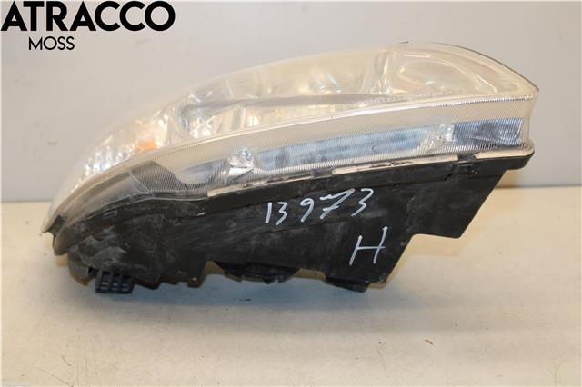 Frontlykt høyre halogen til Kia Rio 2005-2010 (Type II)  (921021G030|)