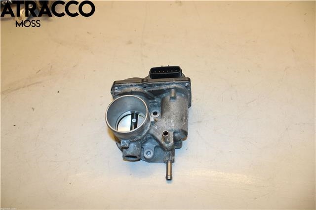 Spjeldhus til Toyota Yaris 2014-2020 (Type III, Fase 2) (2203047040|)