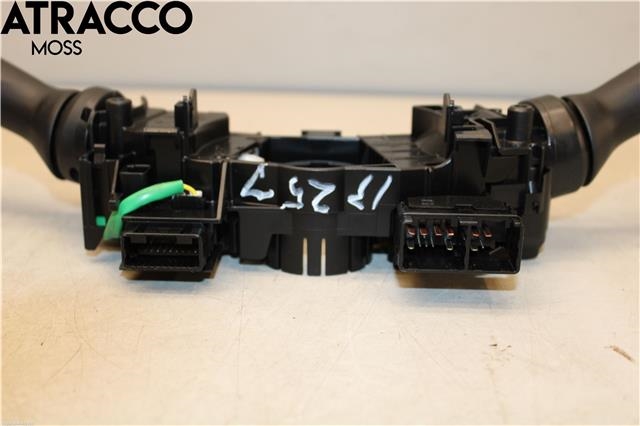 Bryter combi til Toyota Yaris 2014-2020 (Type III, Fase 2)  (846520D190|)