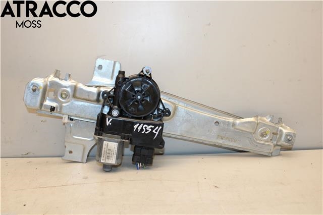 Ruteheis til Peugeot 2008, 2013-2019 (Type I)  (9816402380)