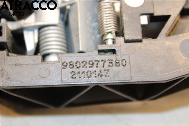 Dørhåndtak utv venstre til Peugeot 308 2013-2021 (Type II)  (9802977380|)