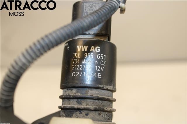 Spylerpumpe foran til VW Caddy 2010-2015 (Type III, Fase 2) (1K6955651|)