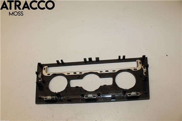 Innredning diverse til VW Golf VII 2012-2017 (Fase 1)  (5G1863042C|)