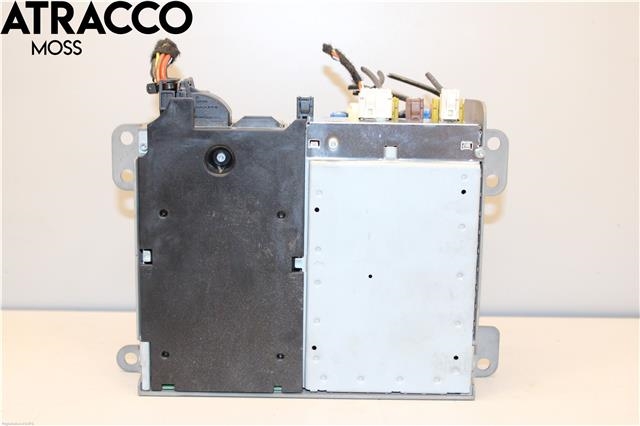 Bilstereo navigasjon til Mercedes EQC 2019-->> (A2539008307|)