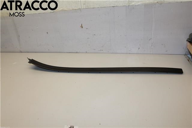 Lister til Mercedes GLA 2014-2020 (X156) (X156) (A1566901700|)