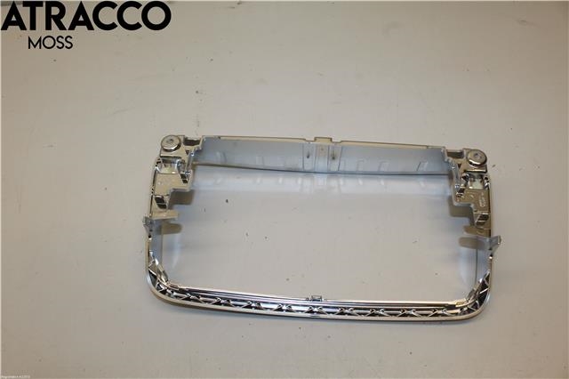 Innredning diverse til Mercedes GLA 2014-2020 (X156) (X156) (A1766890018|)